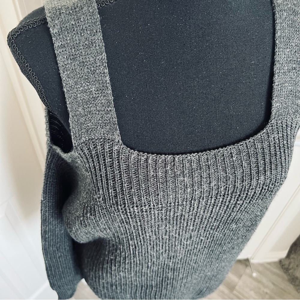 🌹Grey Boho Style Cold Shoulder Sweater Size M